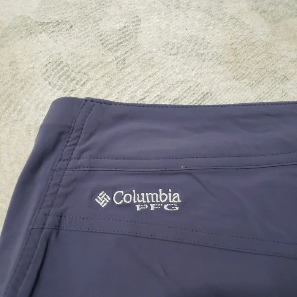 Columbia PFG Shorts Womens 12 Blue Omni-Shield Pockets Fishing Outdoors Hiking
